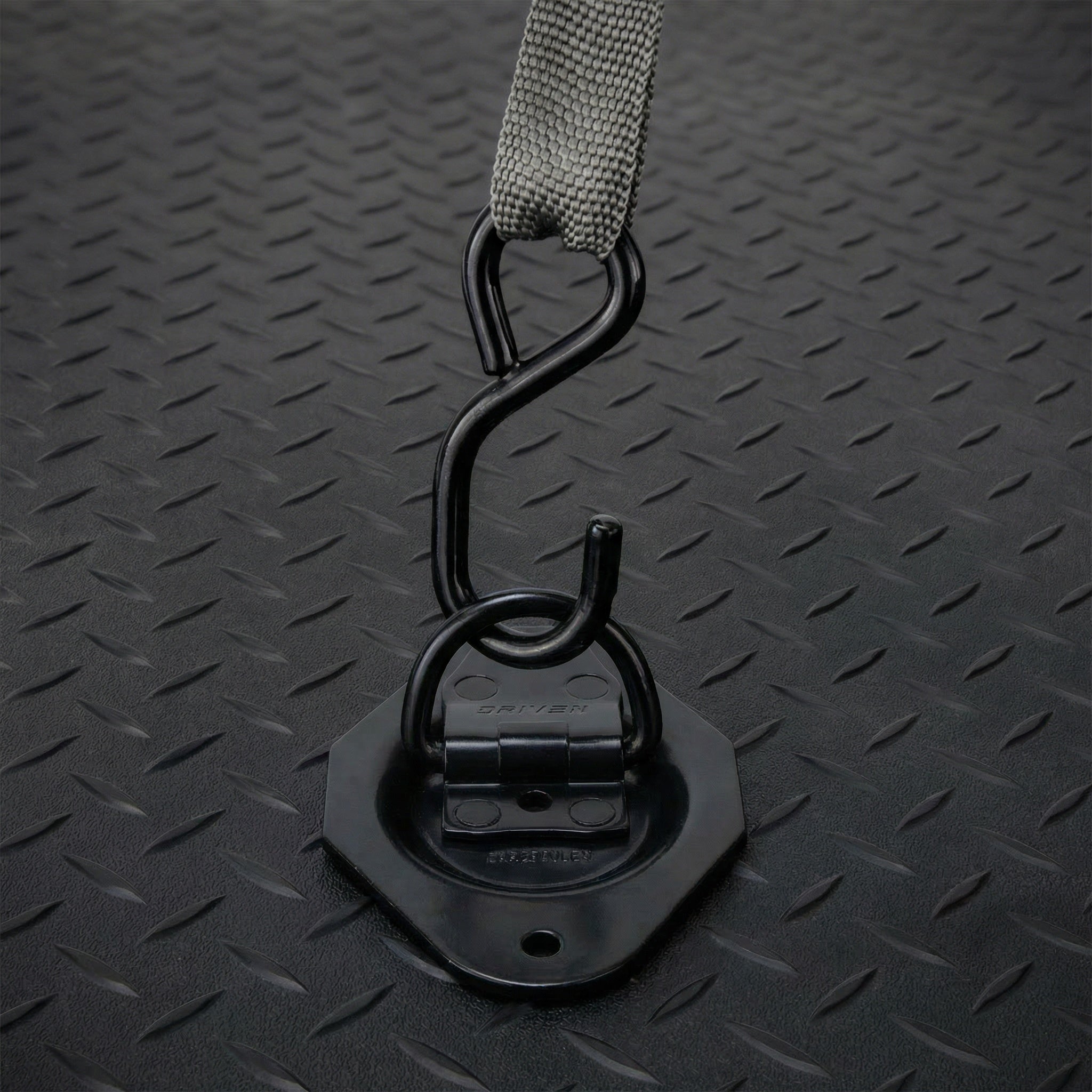 DR2500B : 2500 Lbs Flush Mounted D-Ring (Black)